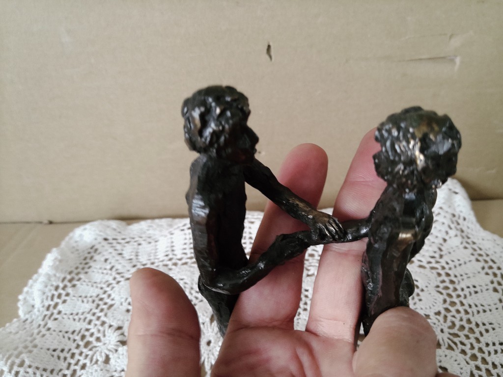 Astrid Velduyzen-Koppen bronzen beeld De Ontmoeting 15cm - Afbeelding 19