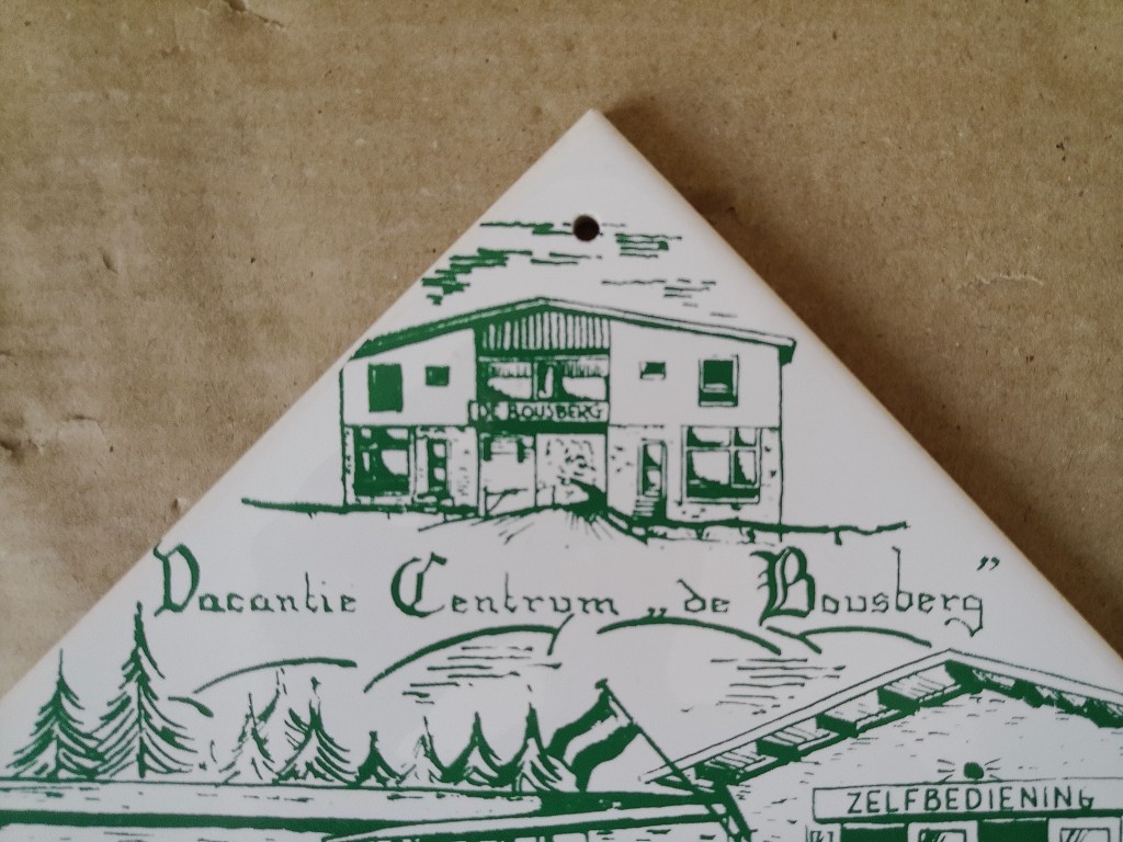 Vintage tegels met plaatsen en verenigingen 19 euro per stuk - Afbeelding 50