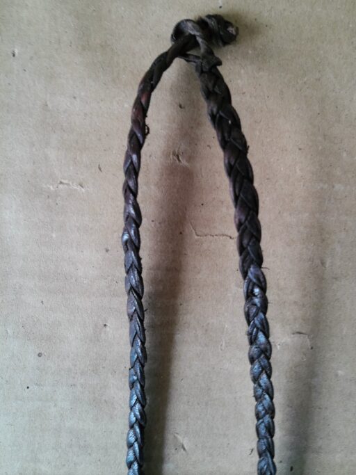 Alternative view of Afrikaanse amulet ketting met kauri schelp volkskunst