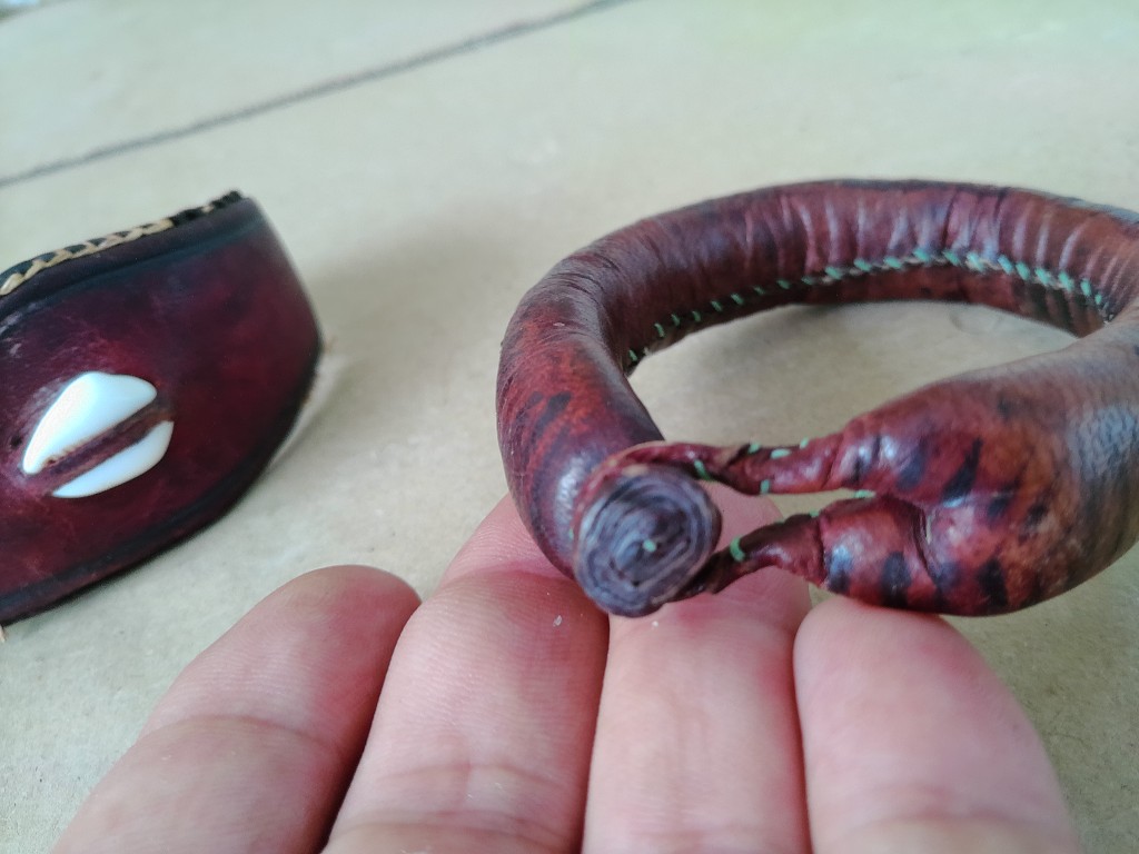 Collectie Afrikaanse leren armbanden volkskunst - Afbeelding 22