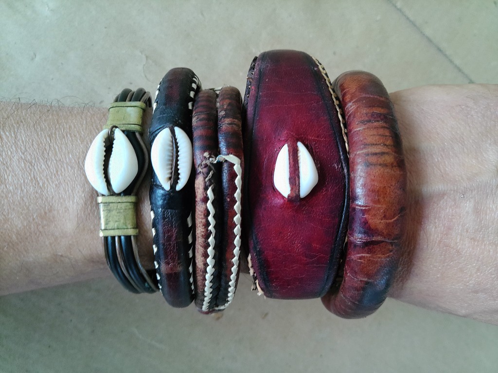 Collectie Afrikaanse leren armbanden volkskunst - Afbeelding 24
