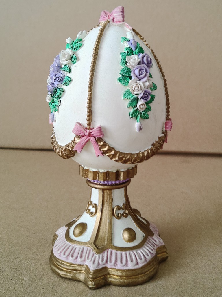 Lefton Royal Egg Collection muzikaal ei Michelle 15cm - Afbeelding 5