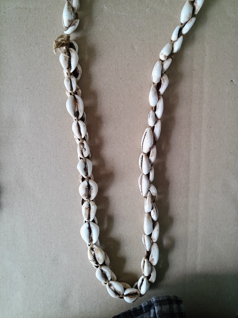 Collectie kauri schelpenkettingen en armband - Afbeelding 12
