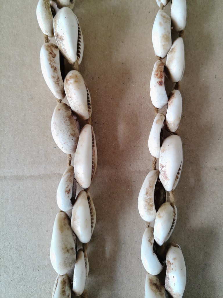 Collectie kauri schelpenkettingen en armband - Afbeelding 20