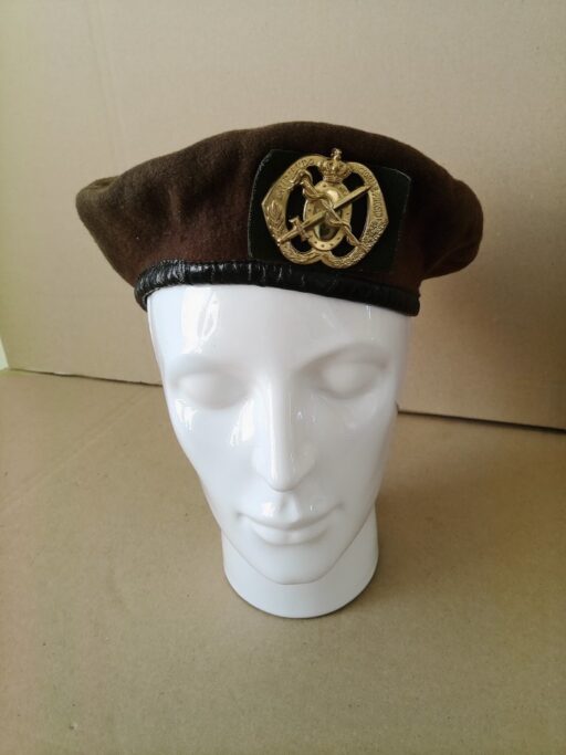Vintage baret Landmacht Geneeskundige Dienst Maat 60