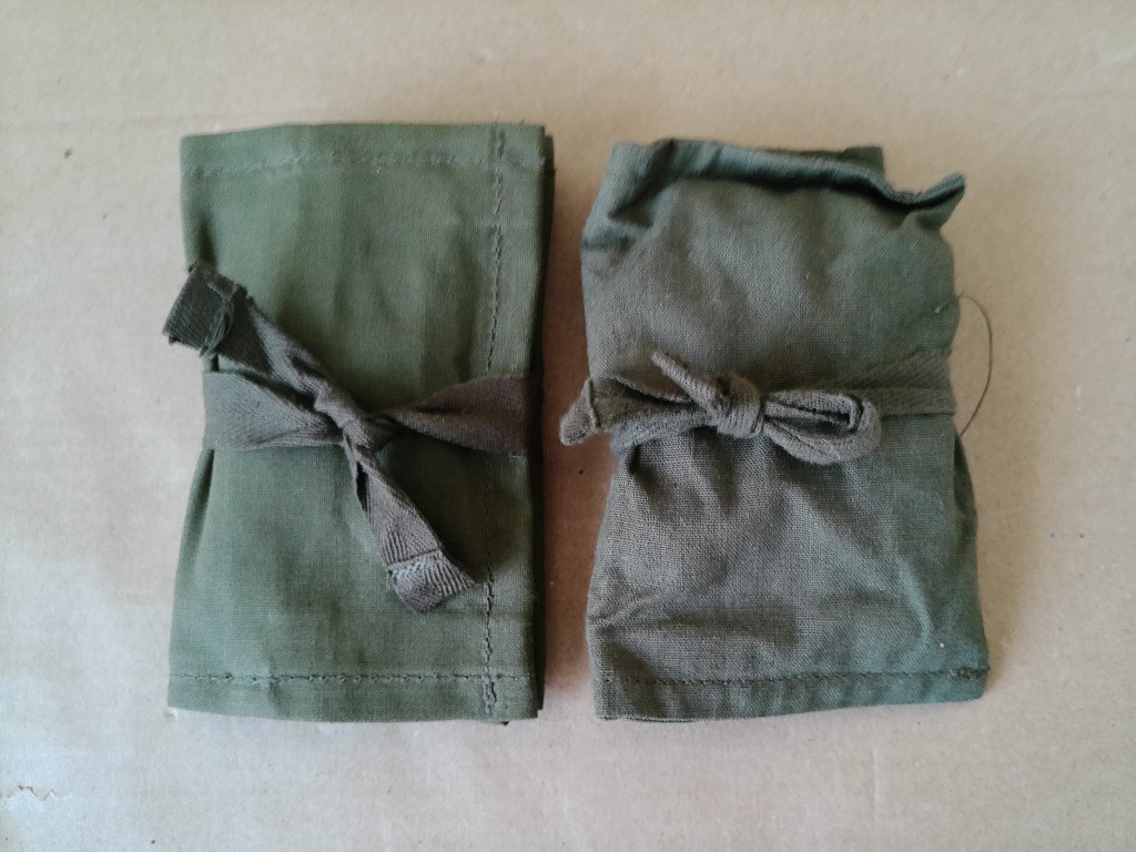 Vintage set leger herstelgarnituur mapjes Landmacht - Afbeelding 4
