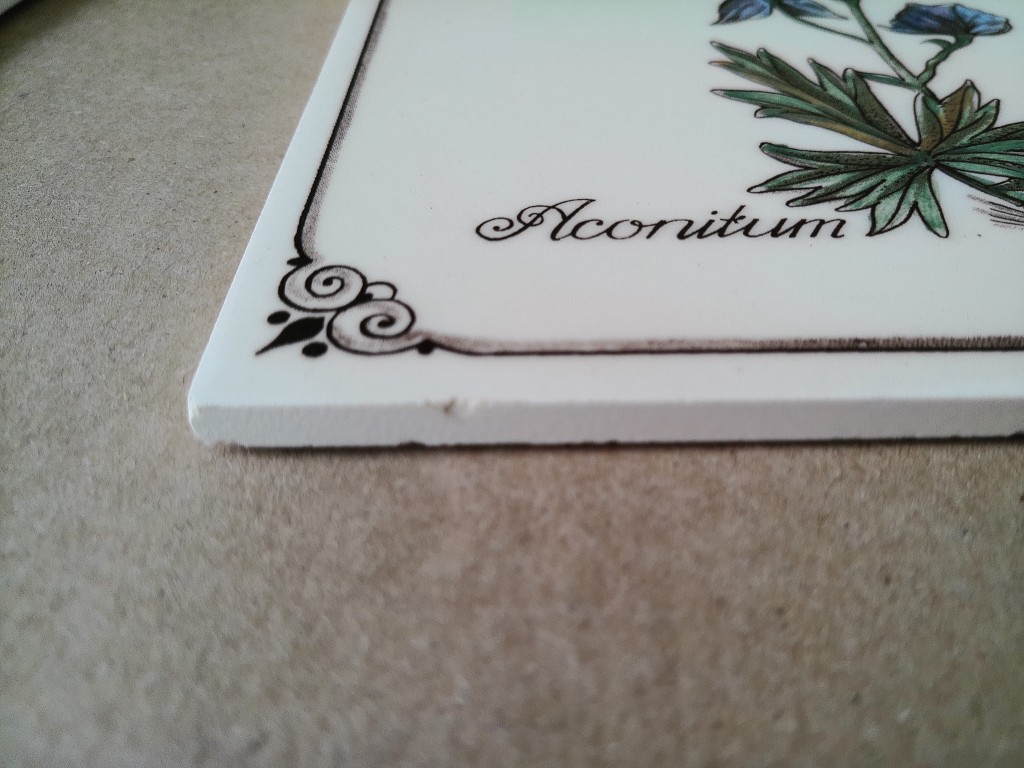 Vintage tegels met bloemen 19 euro per stuk - Afbeelding 9