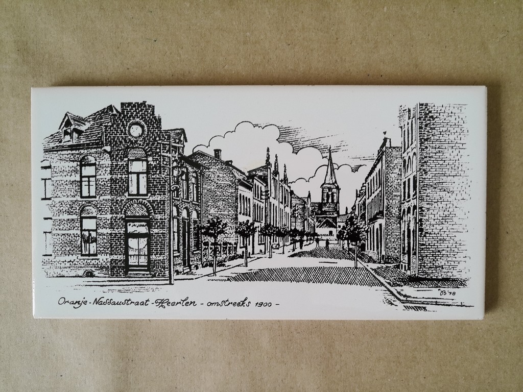 Vintage Mosa tegel Oranje-Nassaustraat Heerlen 20x10cm - Afbeelding 2