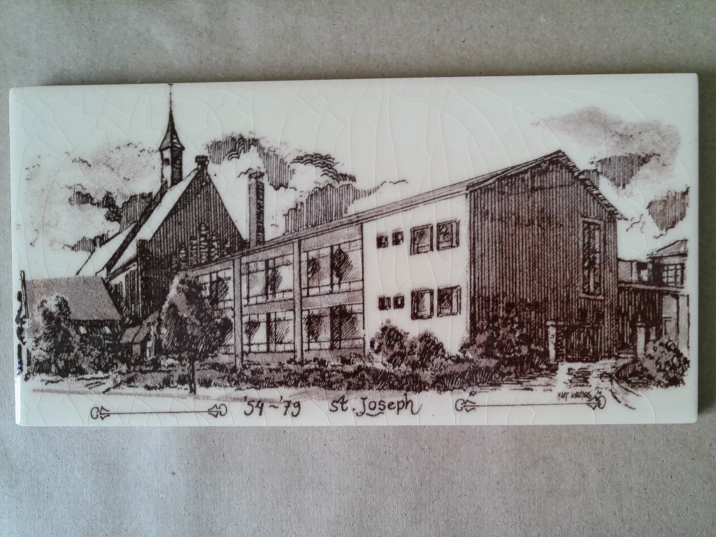 Vintage Sphinx tegel St. Joseph '54-'79