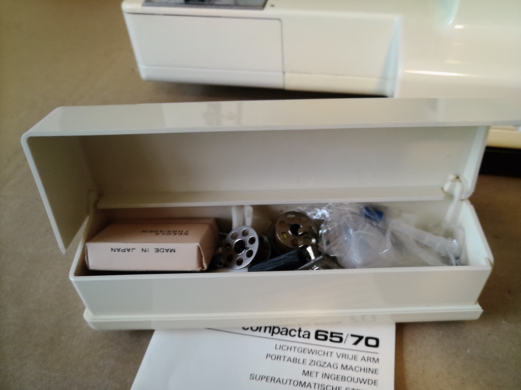 Vintage naaimachine Lewenstein Compacta 65 - Afbeelding 8